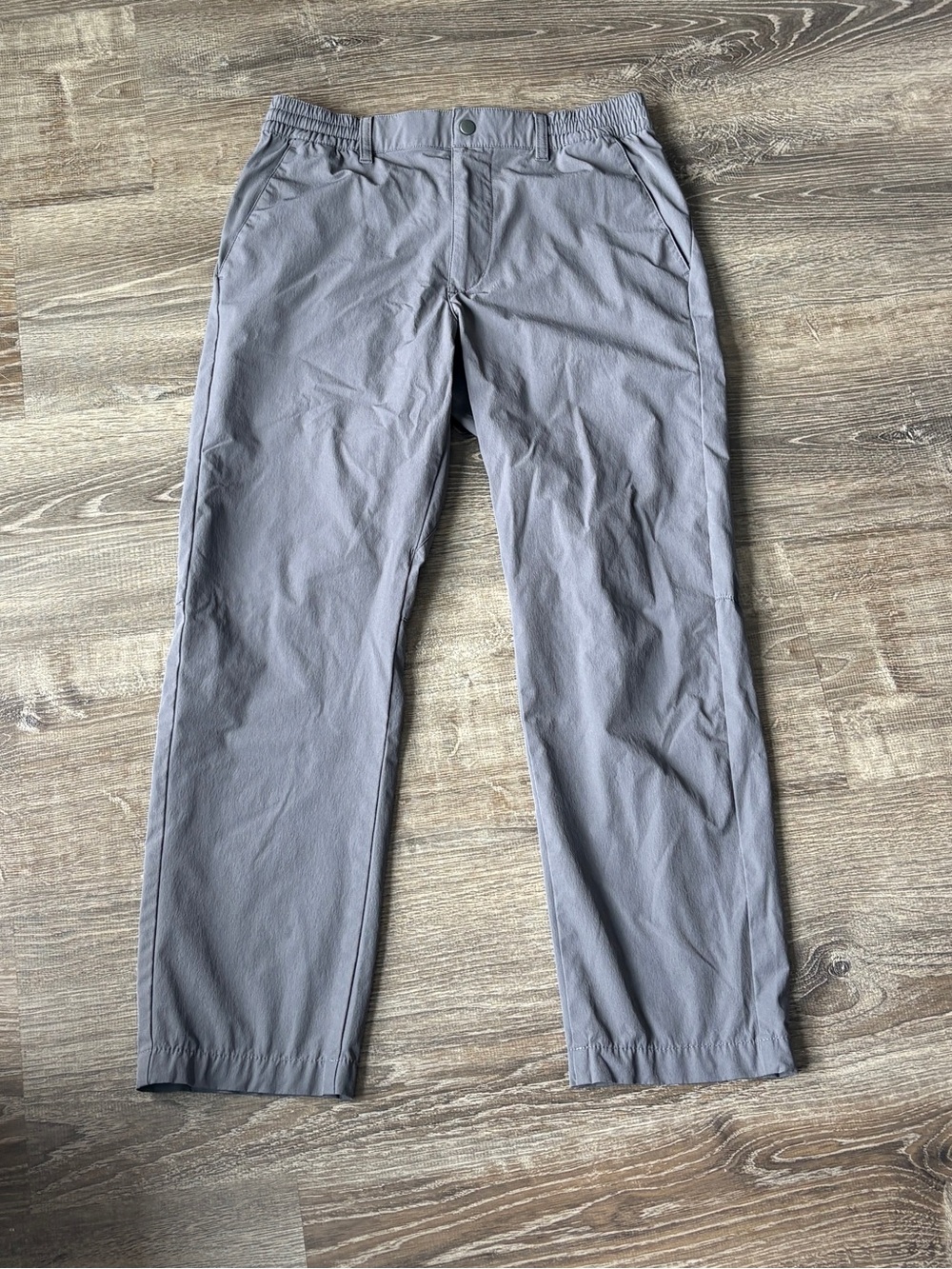 Uniqlo Men’s ultra dry stretch pants